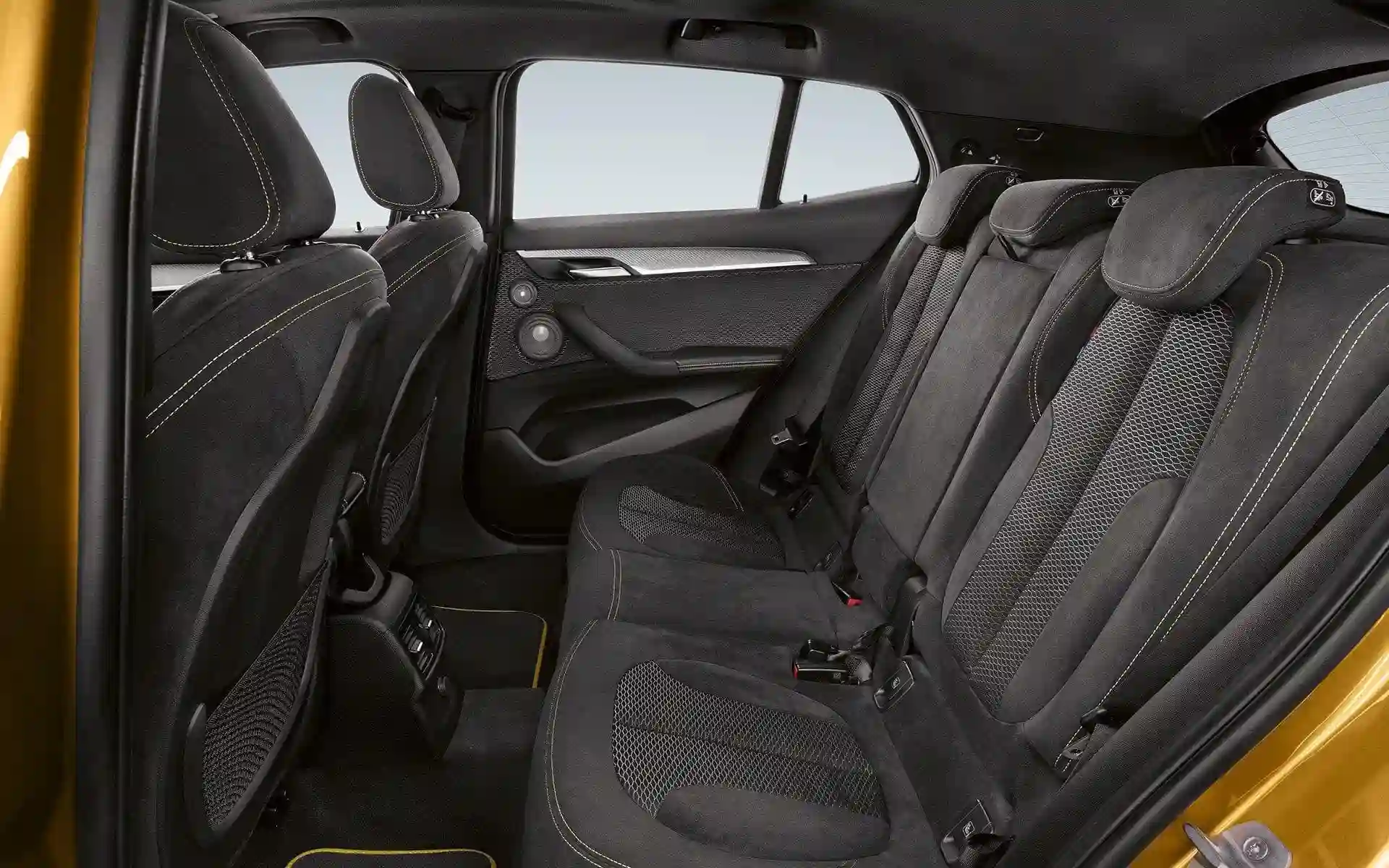 Особенности рестайлинга BMW X2