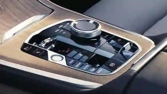 BMW X7 рестайлинг 2022