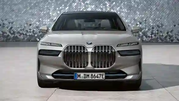 BMW 7 серии рестайлинг 2022