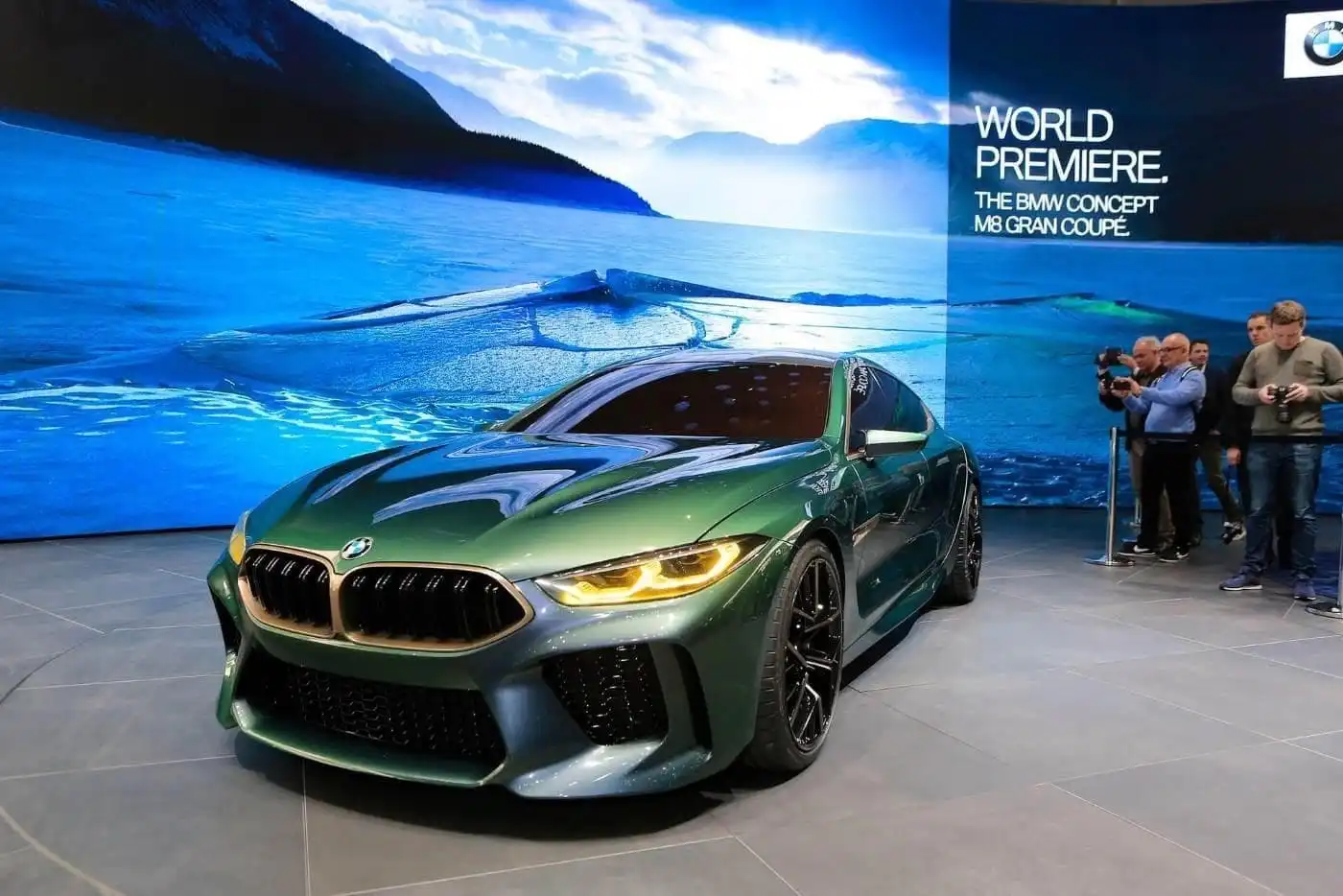 Ультра-спортивный BMW Concept M8 GranCoupe: роскошь, элегантность, динамичность.