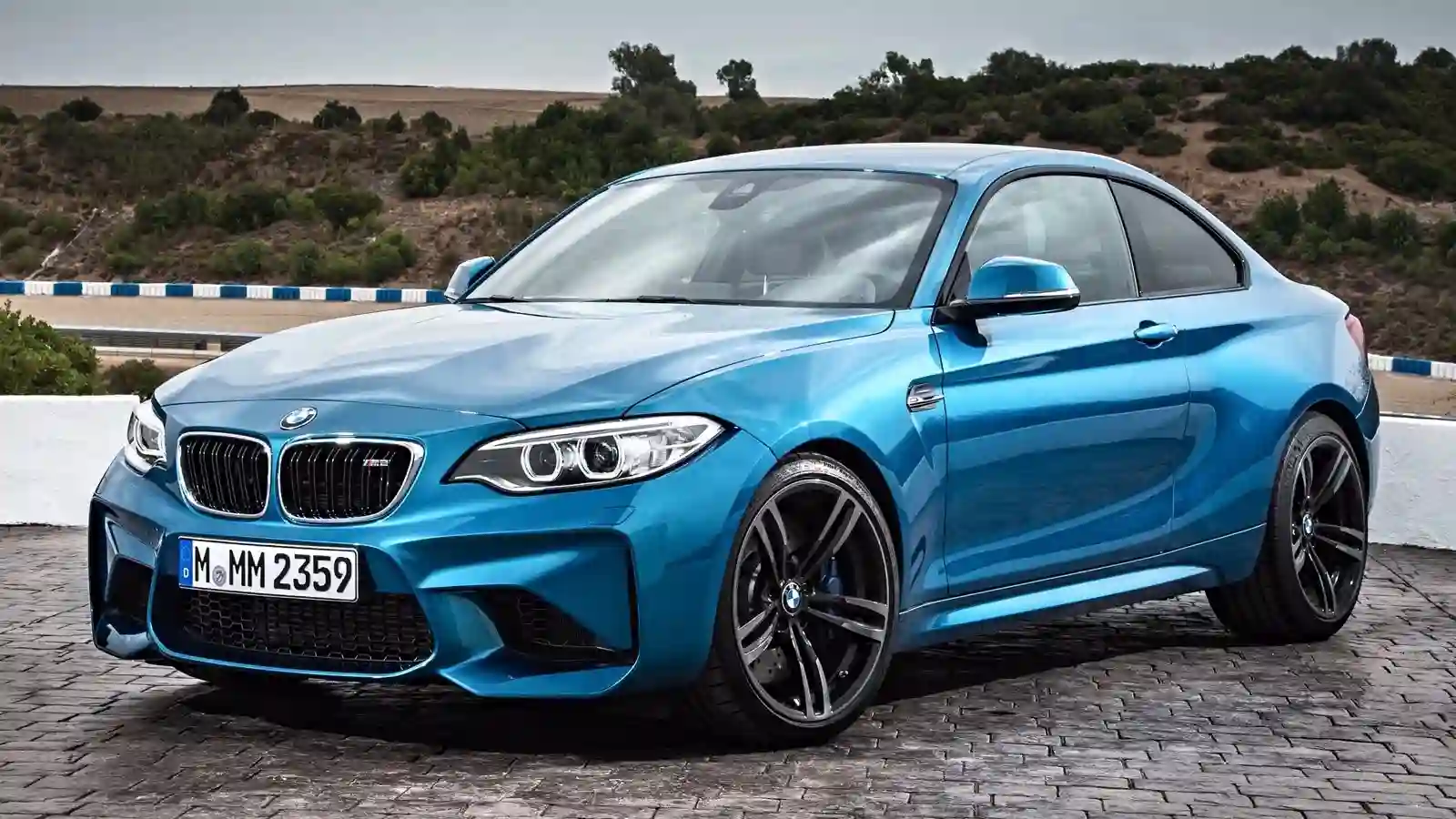 Спортивные автомобили BMW от официального дилера