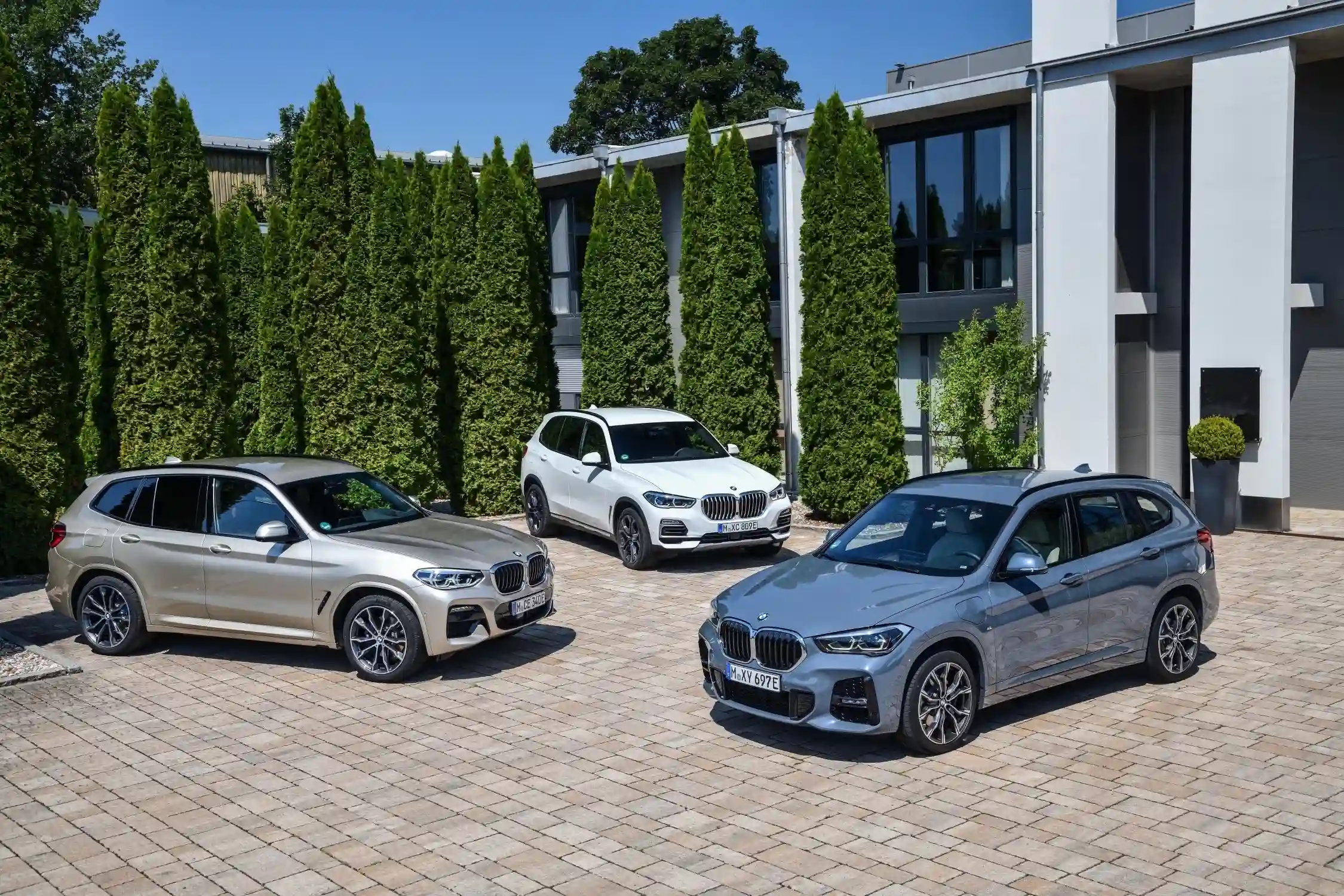Список моделей BMW с полным приводом