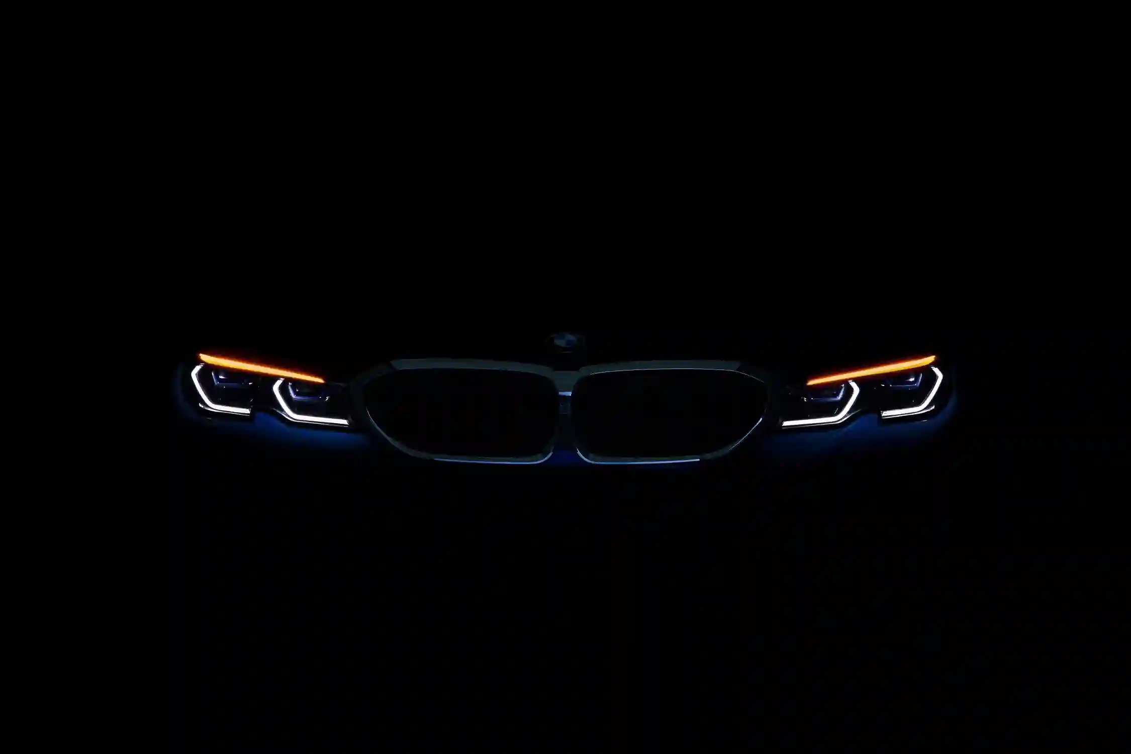 Рестайлинг BMW 3 серии. Особенности автомобиля. Что ждать от новой модели?